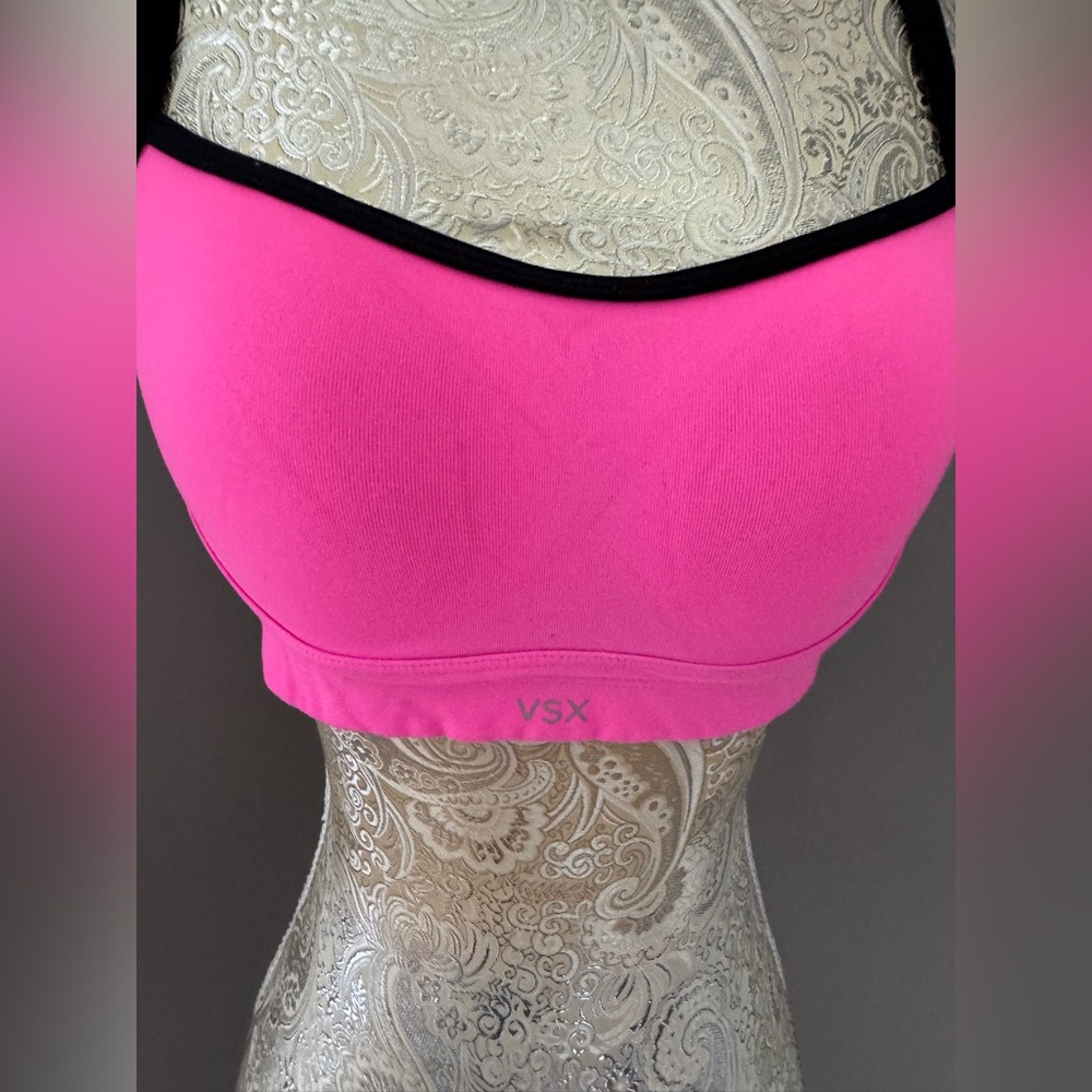 Victoria's Secret 32C SPORT VSX